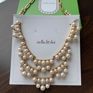 Stella & Dot Frances Pearl Necklace
